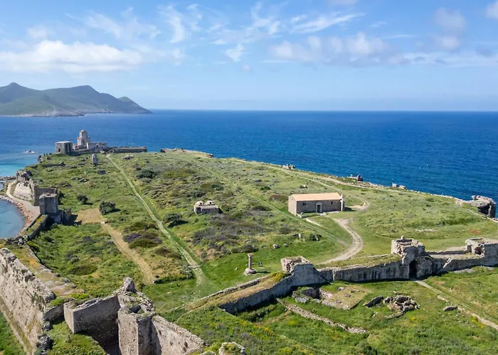 Mythos Suites-apollo Methone