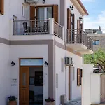 Mythos Suites-apollo