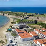 Mythos Suites-apollo Apartment *