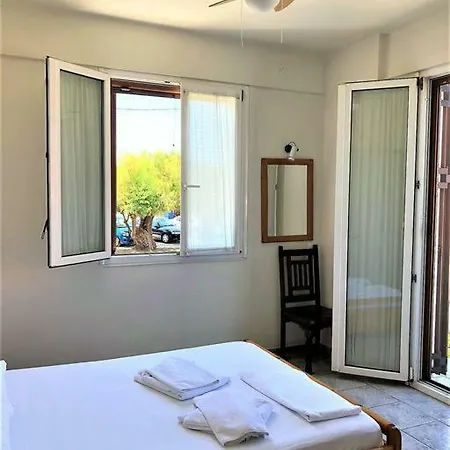 Apartment Mythos Suites-apollo Methoni (Messenia)
