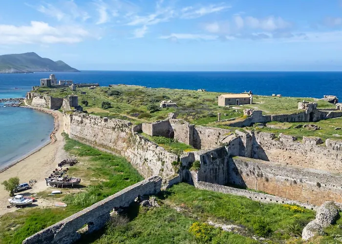 Mythos Suites-apollo * Methóni